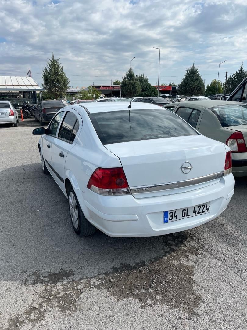 Opel Astra - 12