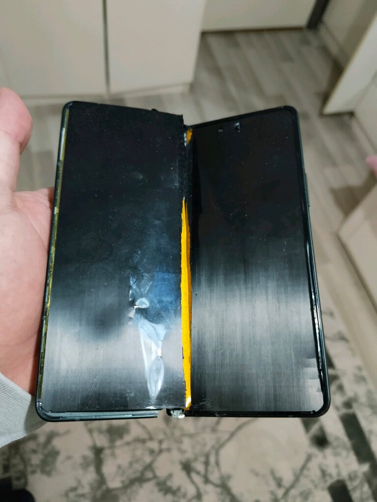 Samsung Z fold 3 -- YEDEK PARÇA - 4