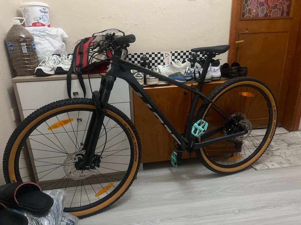 Scott Scale 940 29 Jant Karbon Dağ Bisikleti Granite Black - 2