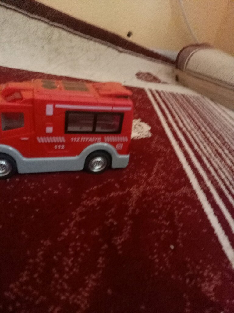 oyuncak ambulans aracı - 3