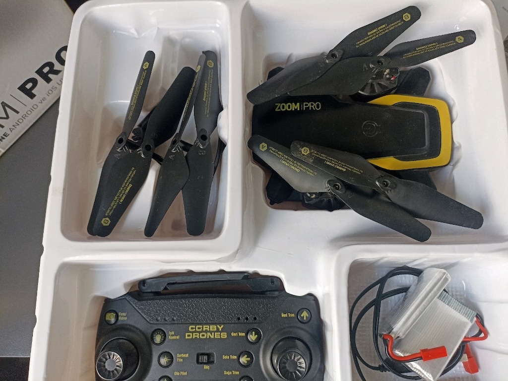 zoom pro corby drone - 7