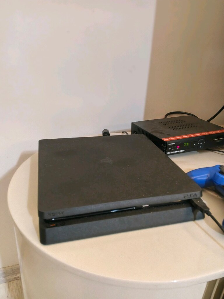 ACİL SATILIK EN SON SÜRÜM PS4 KIRIK YAZILIM TERTEMİZ CİHAZ - 3
