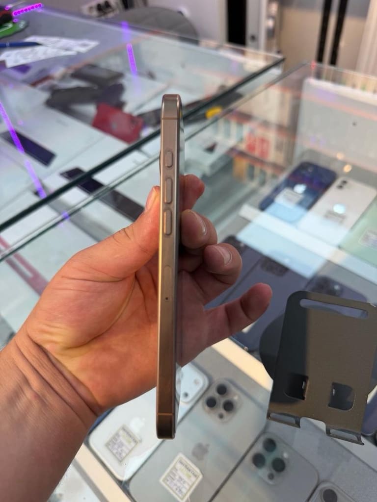 İPhone 16 Pro Max NOKTA HATASIZ pil durumu 90 256 GB HAFIZA IKI AY KUL - 2