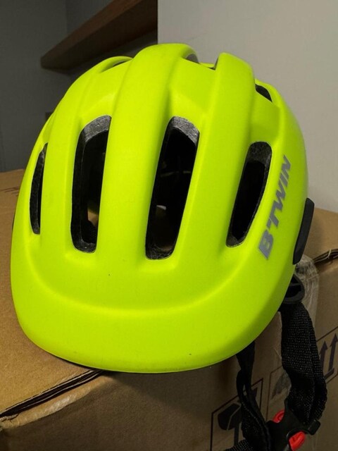 Decathlon BTwin 500 Neon Sarı Şehir Bisikleti Kaskı
