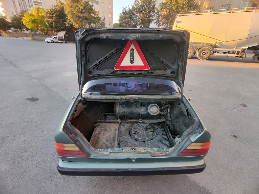 W124 MERCEDES 260E OTOMATİK VİTES TAKAS OLUR - 10