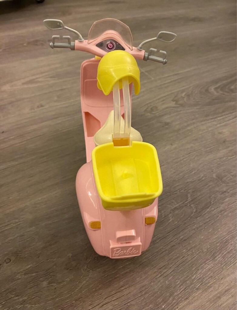 Barbie Vespa Motosiklet - 4