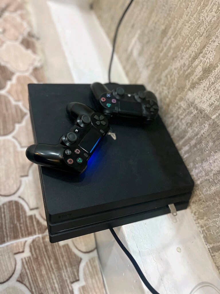 ps4 pro - 2