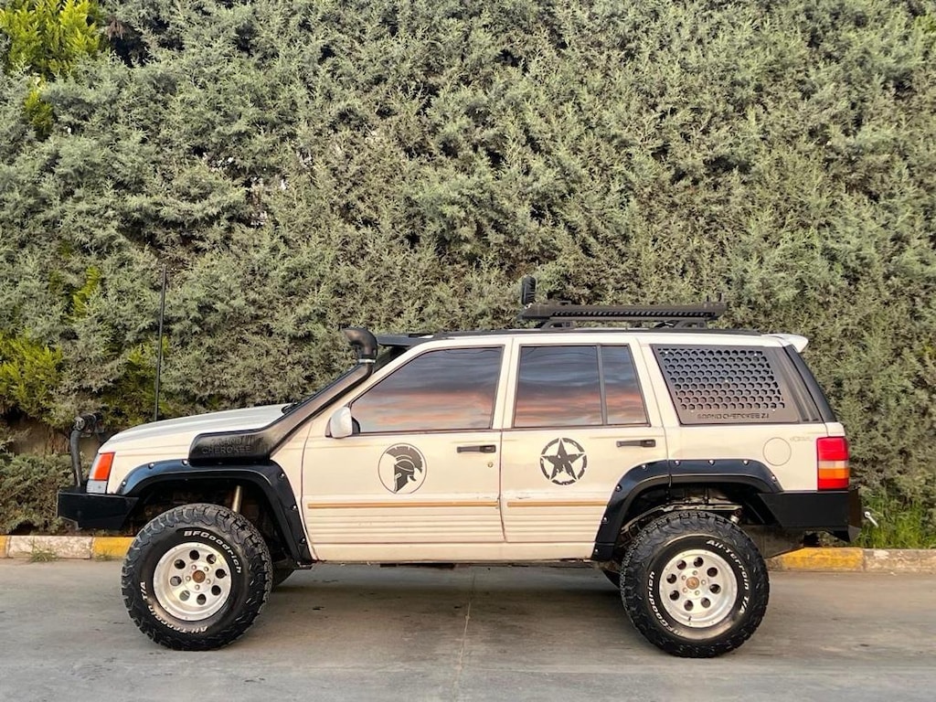 GRAND SHOREKE 5.2 1993 model - 2