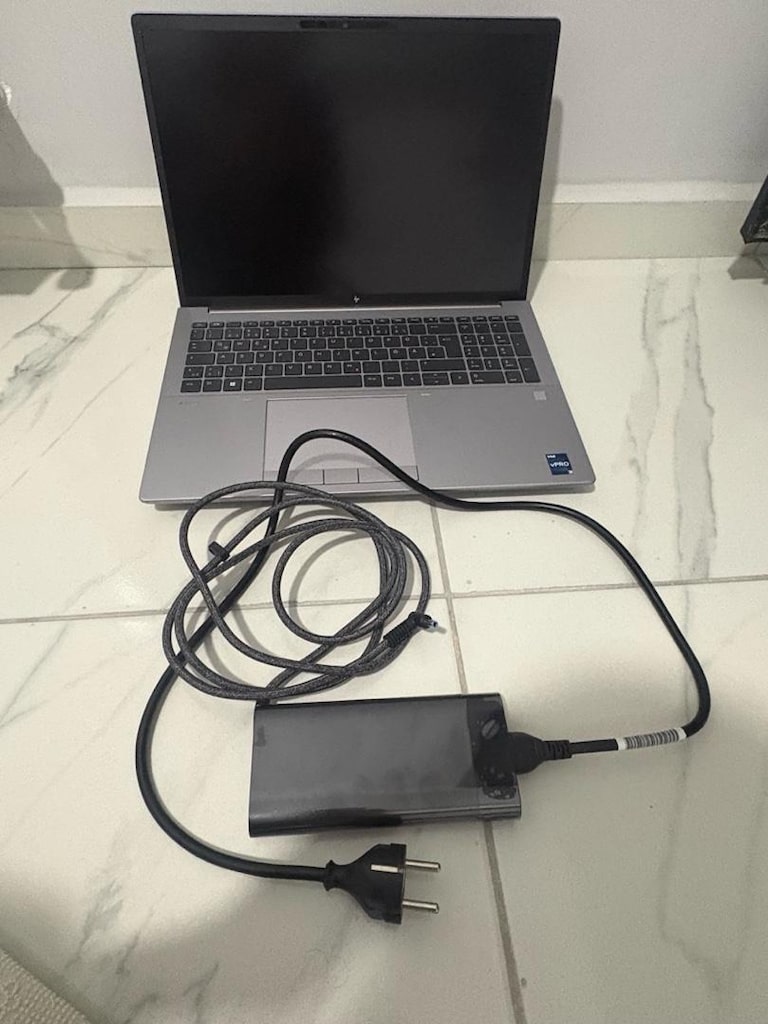 Temiz HP Business Laptop + Orijinal Şarj Aleti (Sorunsuz) - 10