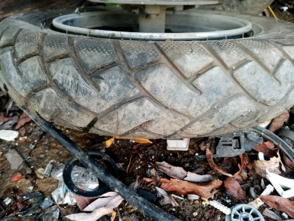 Imotor lastik jant amortisör 2 adet balata 1adet koltuk. - 10