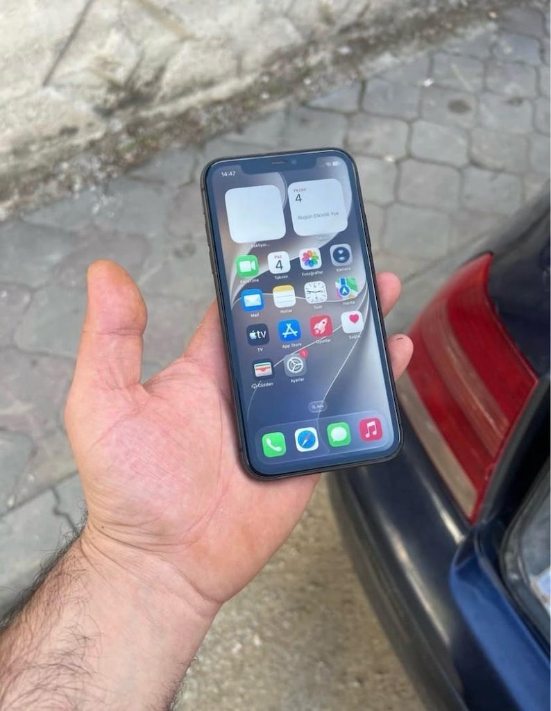 İphone 11 TR 64 GB DEĞİŞENSİZ - 4
