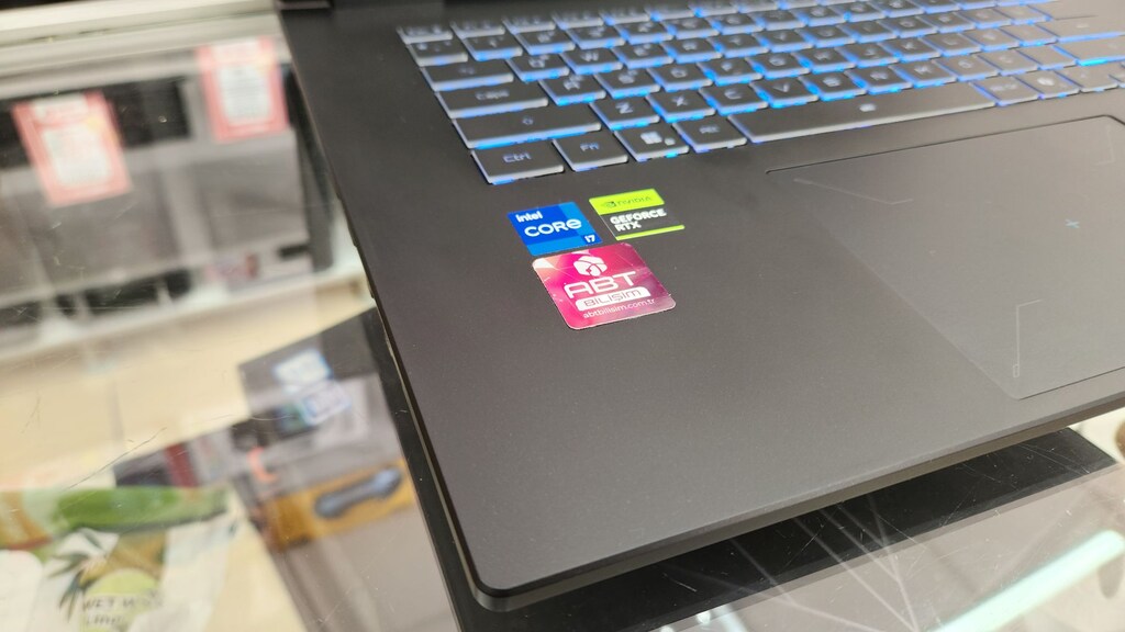 ABT BİLİŞİM –Gigabyte -i7 13620H | RTX 5070 | 32 GB DDR5 | 1 TB M.2 - 2