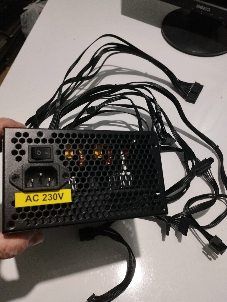 950 War PSU güç kaynağı temiz - 4