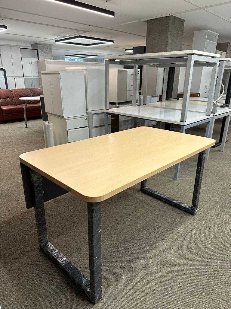 KLAS OFİS ÜSKÜDAR 140X80 AKÇAAĞAÇ ÇALIŞMA MASASI - 4