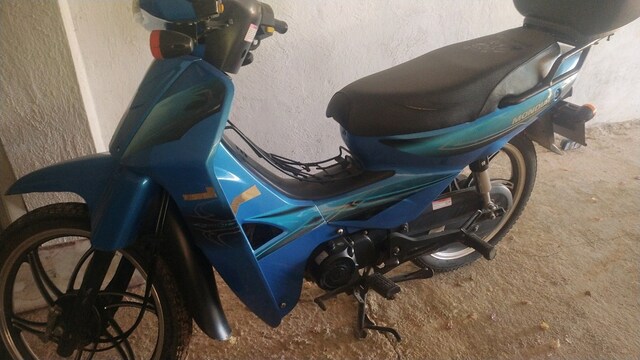 Mondial 100'lük motosikletimiz satılıktır