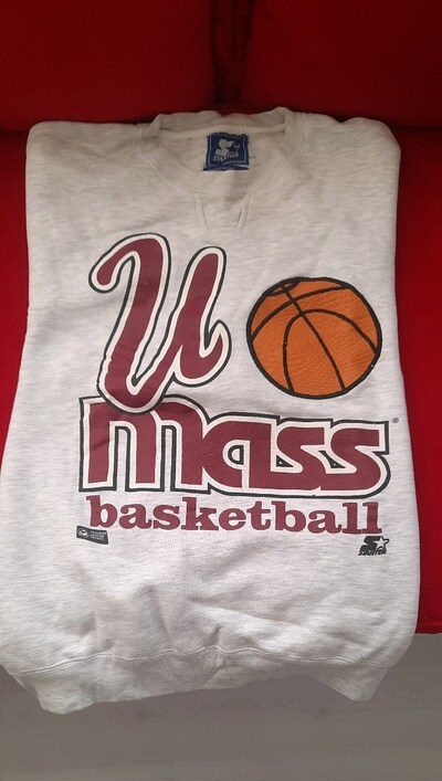 Vintage 90'lar UMASS Basketbol Sweatshirtü Bisiklet Yaka