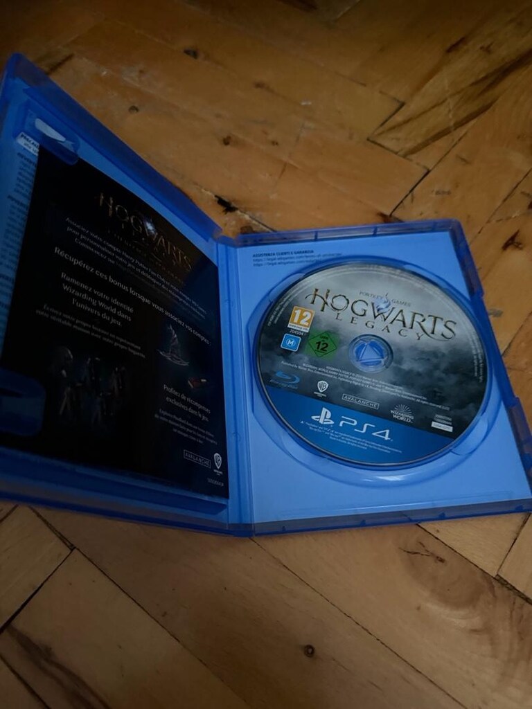 HOGWARTS LEGACY PS4 cd - 2