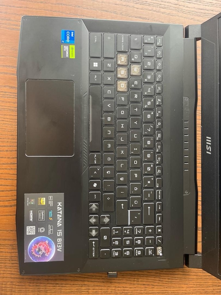 0 AYARINDA KULLANILMAMIŞ MSİ KATANA 15 B13V - 2