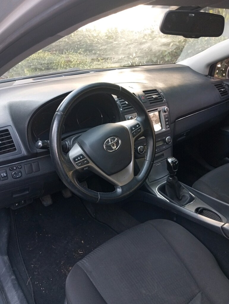 2010 Avensis 1.6 Elegant Extra - 9