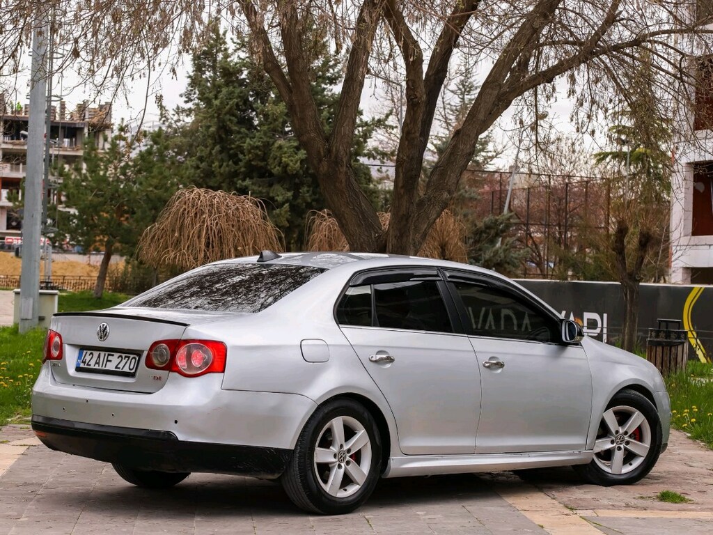 acill!! Uygun Fiyatlı 2011 Jetta 1.6 TDI DSG – Triger Yeni – Masrafsız - 5