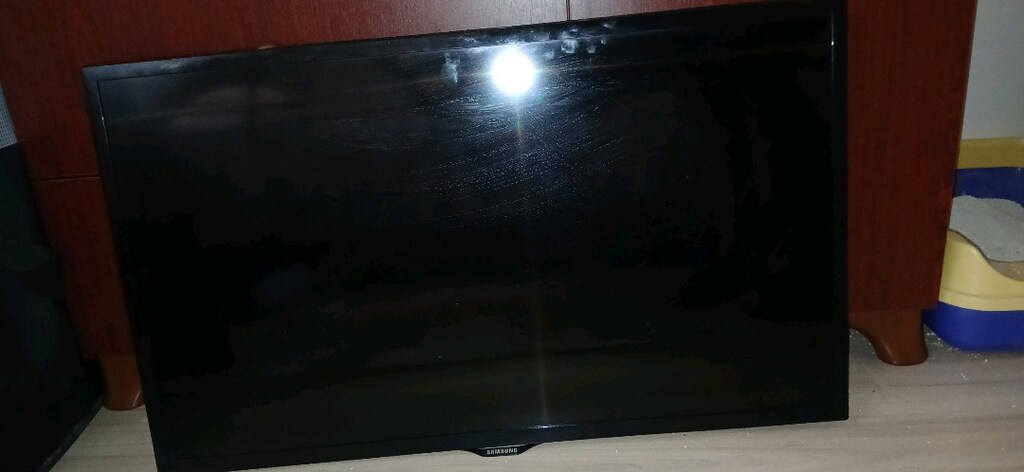 Samsung UE32 F5070 SS - 4