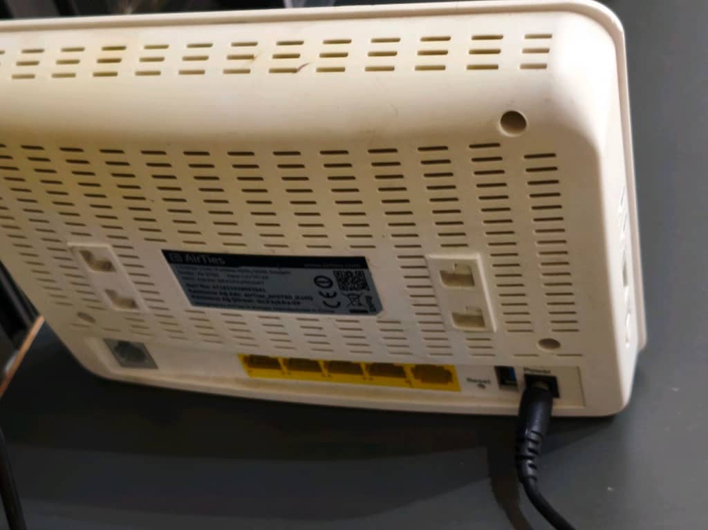 AİRTES 5760 5G VE 2G DESTEKLİ MODEM SUPER HİZLİ COFT BANTLİ 2 GHZ VE 5 - 8