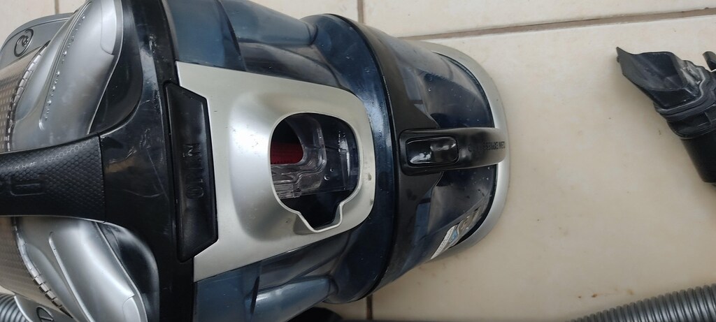 rowenta r08366ea elektrikli süpürge Super silence Torbasız - 3