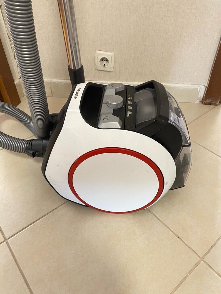 MİELE TORBASIZ SÜPÜRGE - 2