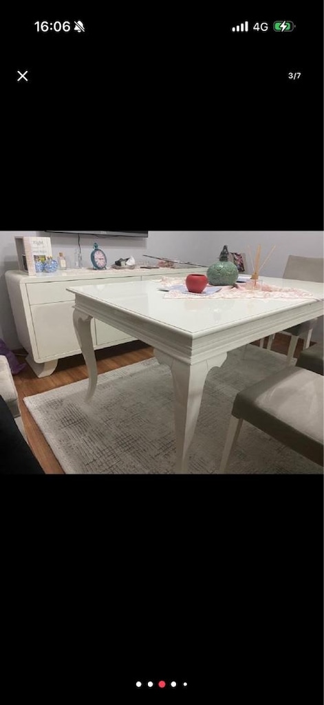Beyaz konsol ve yemek masası takımı - 2