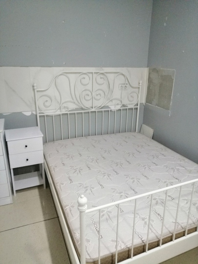 İkea karyola komidin - 4