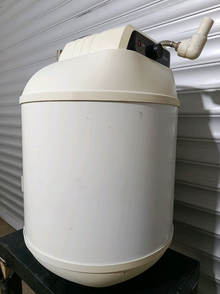 Vestel 60 Litre Termosifon Yepyeni Sadece 1 sene kullanıldı. - 7