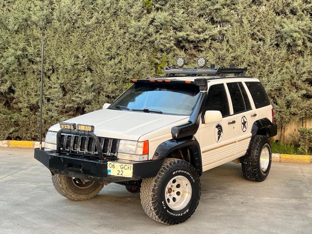 GRAND SHOREKE 5.2 1993 model - 5