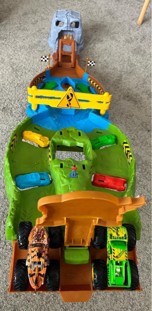 Hot Wheels Monster Trucks Yıkım Pisti - 2