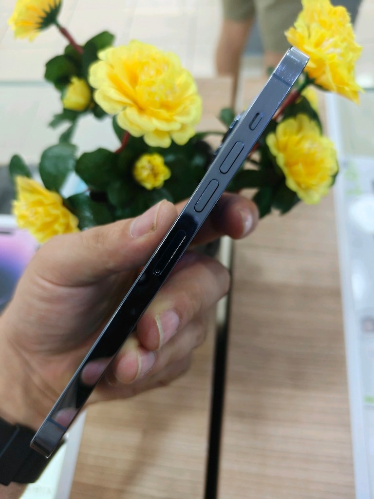 İPHONE 13 PRO MAX COK TEMİZ - 3