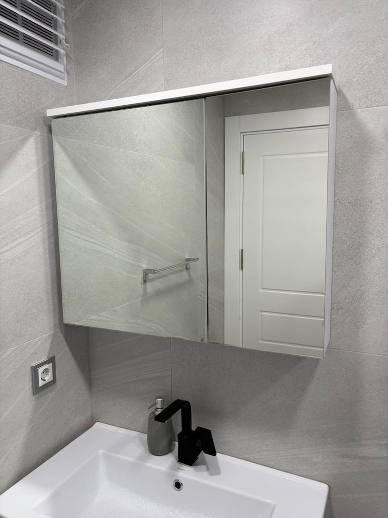 Dolaplı Lavabo - 5