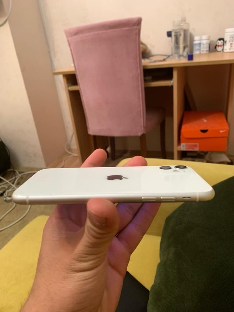 İPHONE 11 128GB - 3