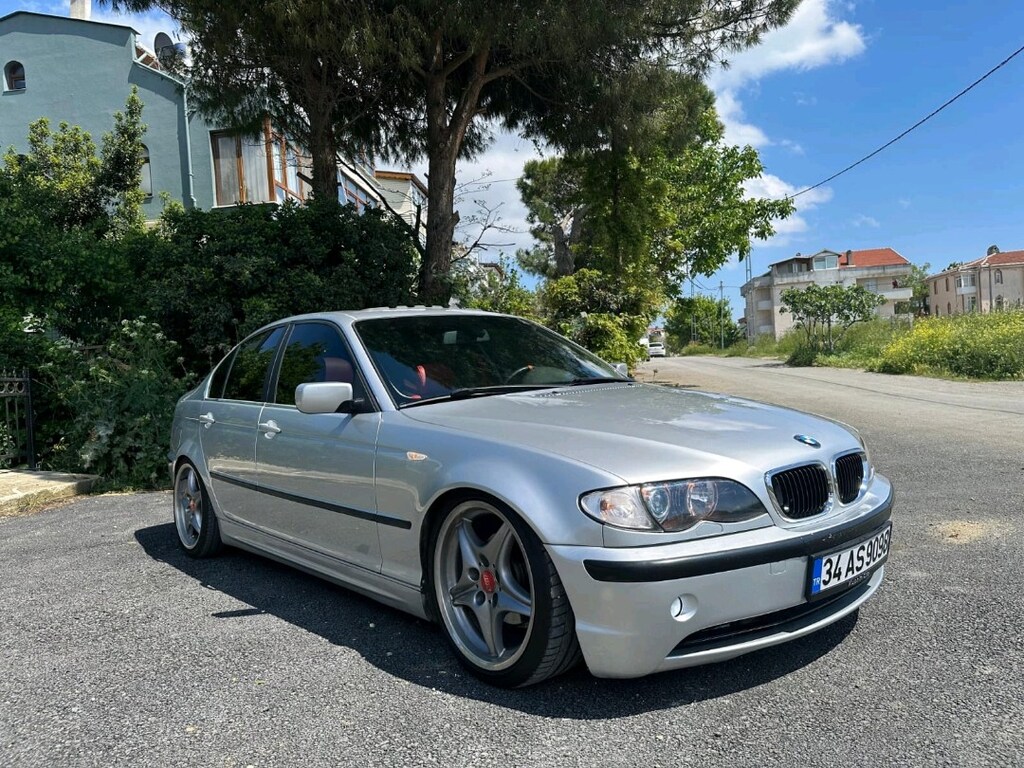 Gümüş Renk BMW - 14