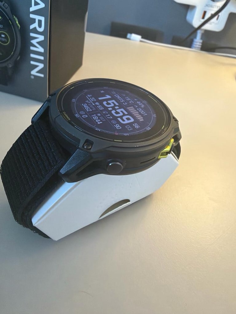 Garmin Enduro 3 Emsalsiz temizlikte - 9