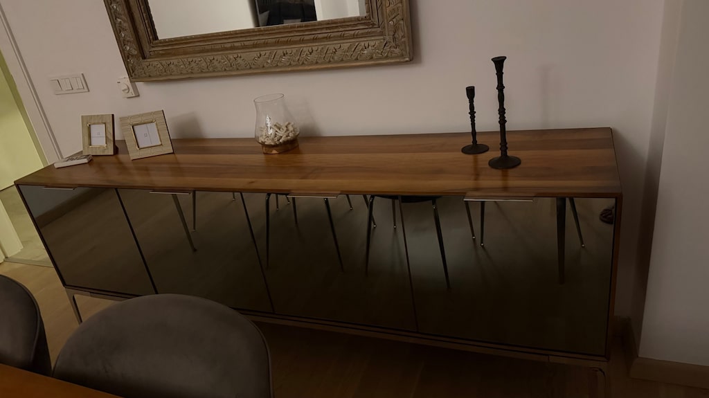 Ahşap Detaylı Aynalı Konsol / Büfe – Modern Tasarım - 2