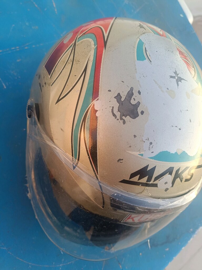 Kapalı camlı kask - 2