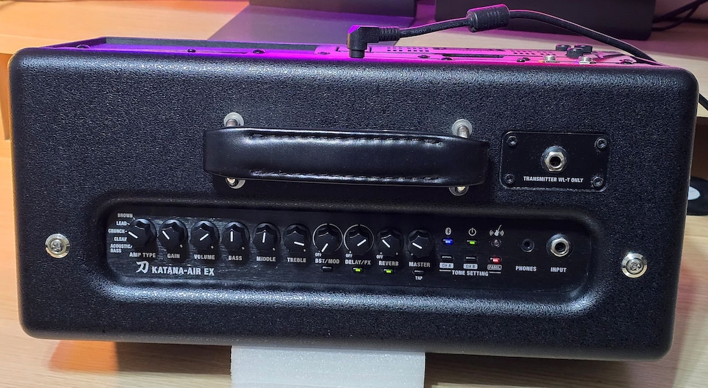 Boss Katana Air-Ex | Taşınabilir 2x5" Gitar Amfisi - 8
