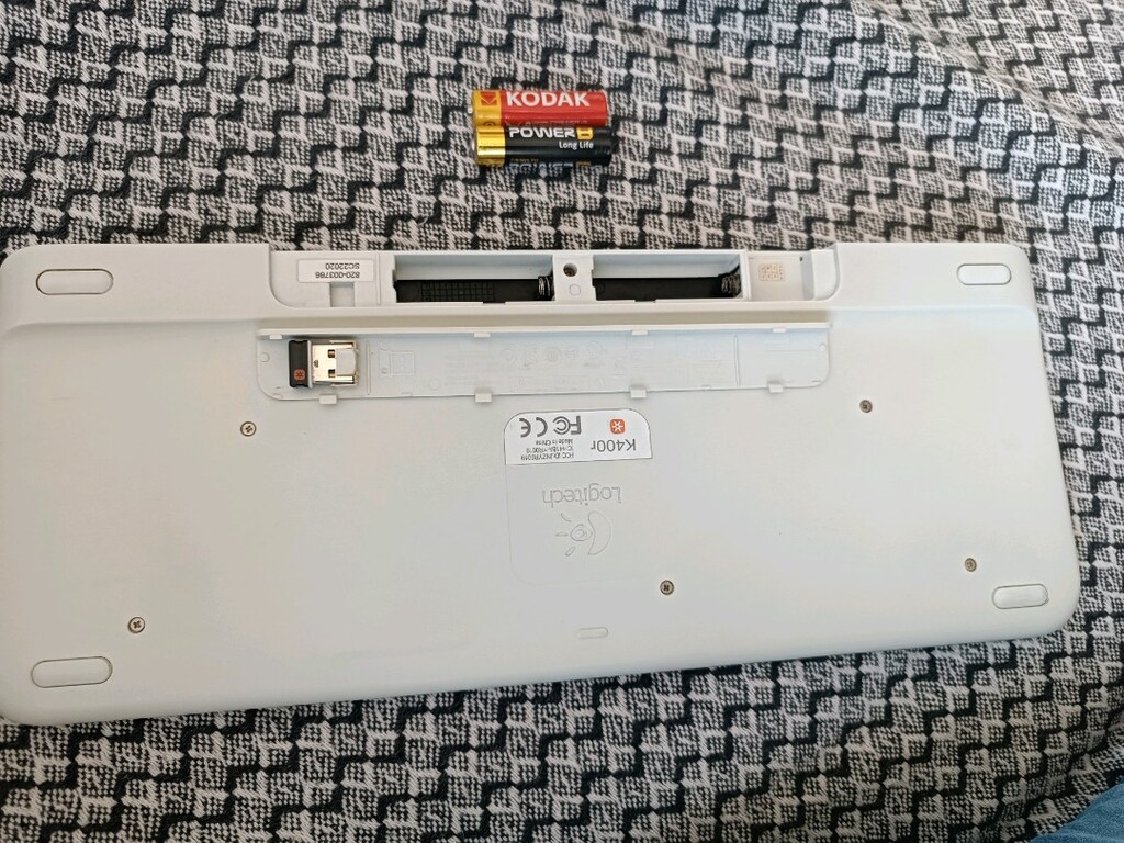 LOGİTECH K400 KABLOSUZ KLAVYE MAUS PED SETİ - 2