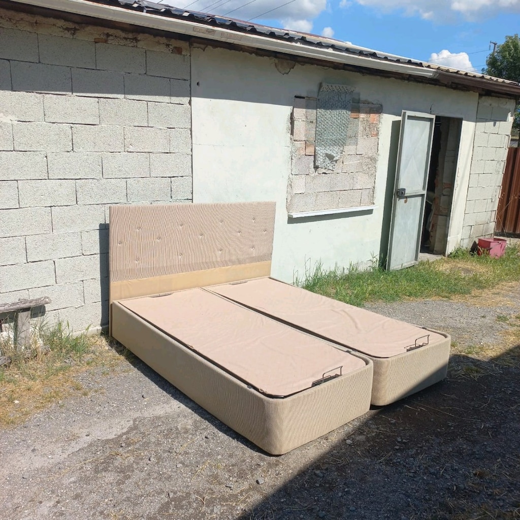 160×200 ÇİFT KİŞİLİK BAZA BAŞLIK GEL-AL TEK FİYAT 3.000 ₺ - 3