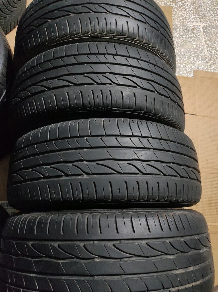 205-55-16 Bridgestone 4 adet yazlık lastik (tarih:2019) - 2
