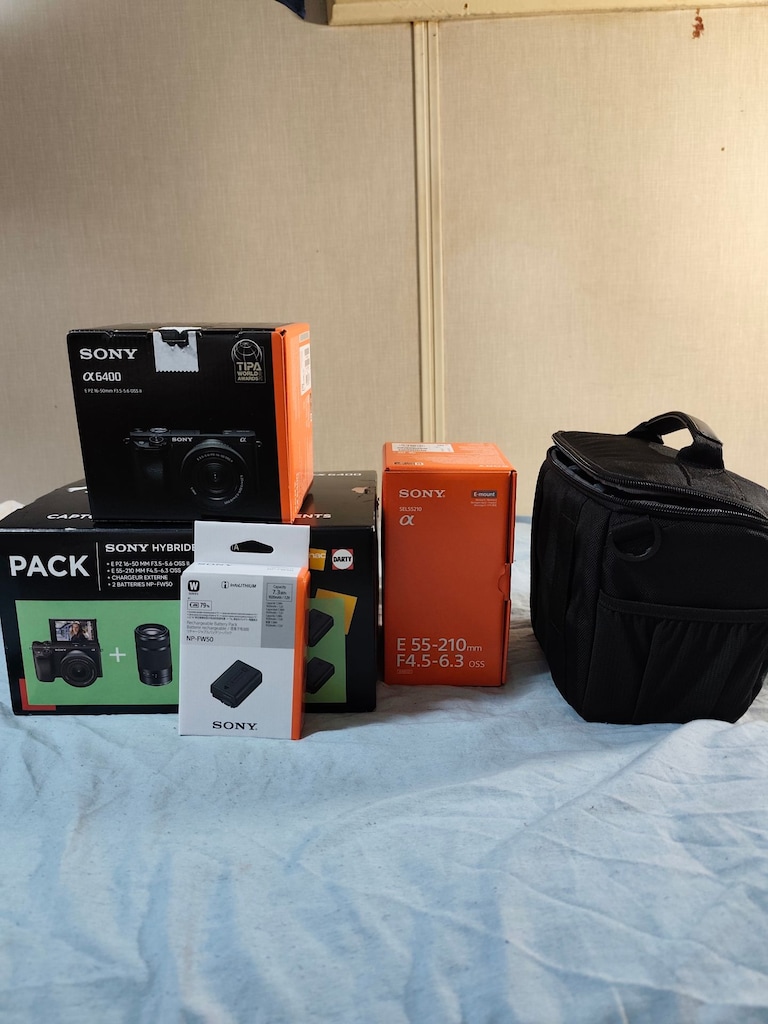 Sony A6400 Set Sıfır Ayarında Kutulu 16-50mm ve 55-210mm Lensler - 5