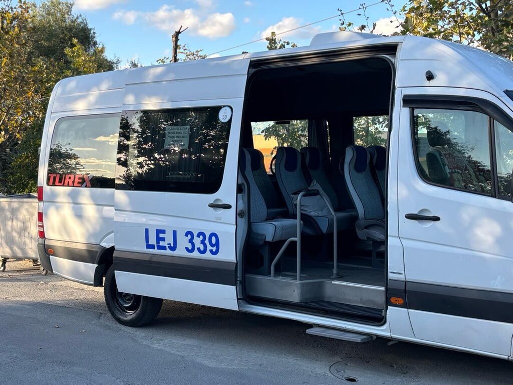 2013 Model Sprinter 906 - L Plaka ile Birlikte / Sıfır Motorlu Okul Pa - 10