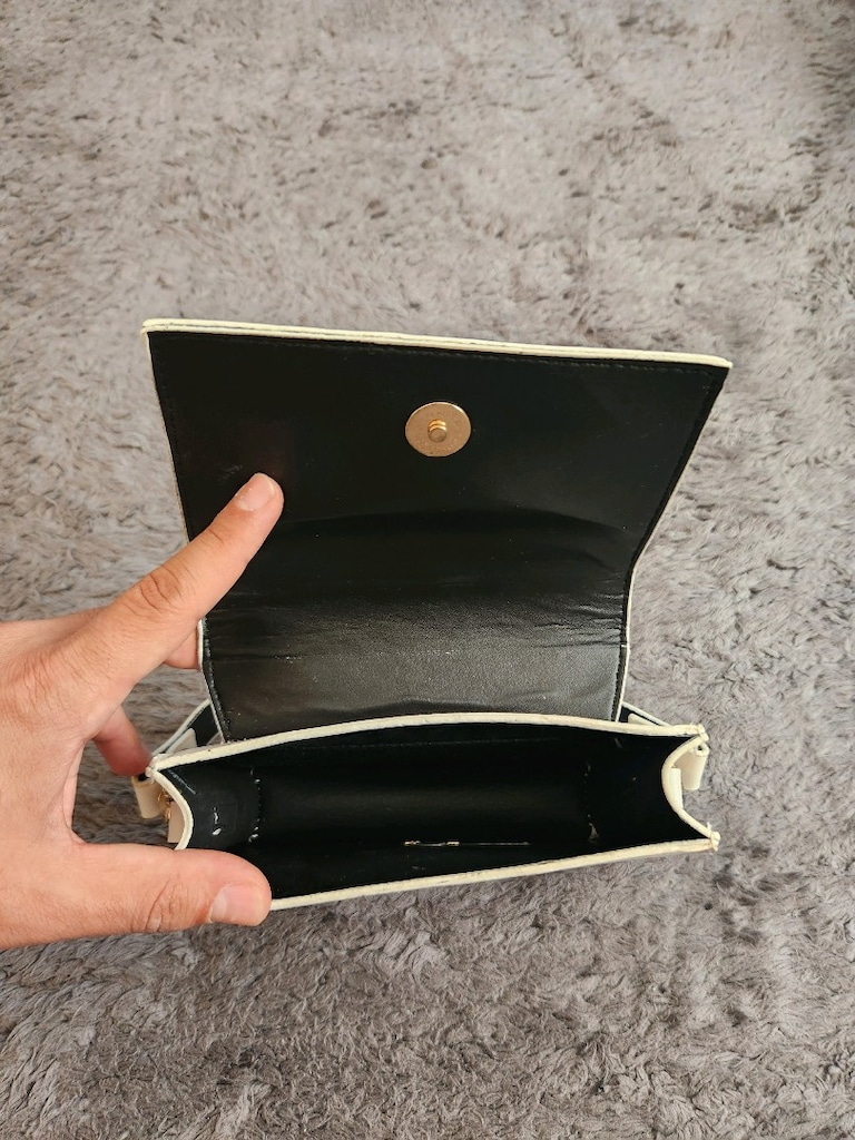 Minimalist Ekru Mini El Çantası - 4
