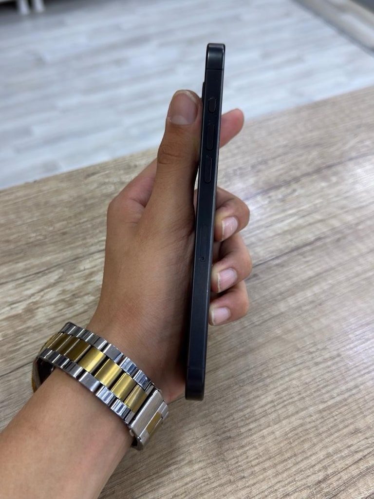 DARK SİYAHI IPHONE 15 PRO MAX - 4