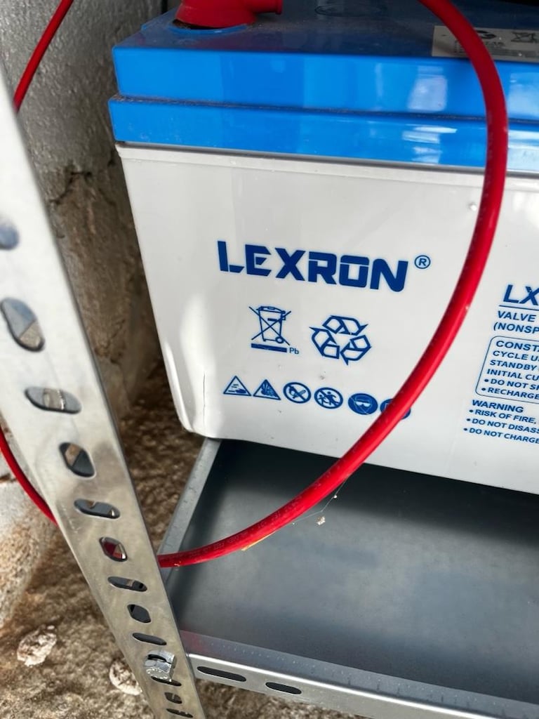 2ADET lexron 105 aH jel akü hasarlı - 3