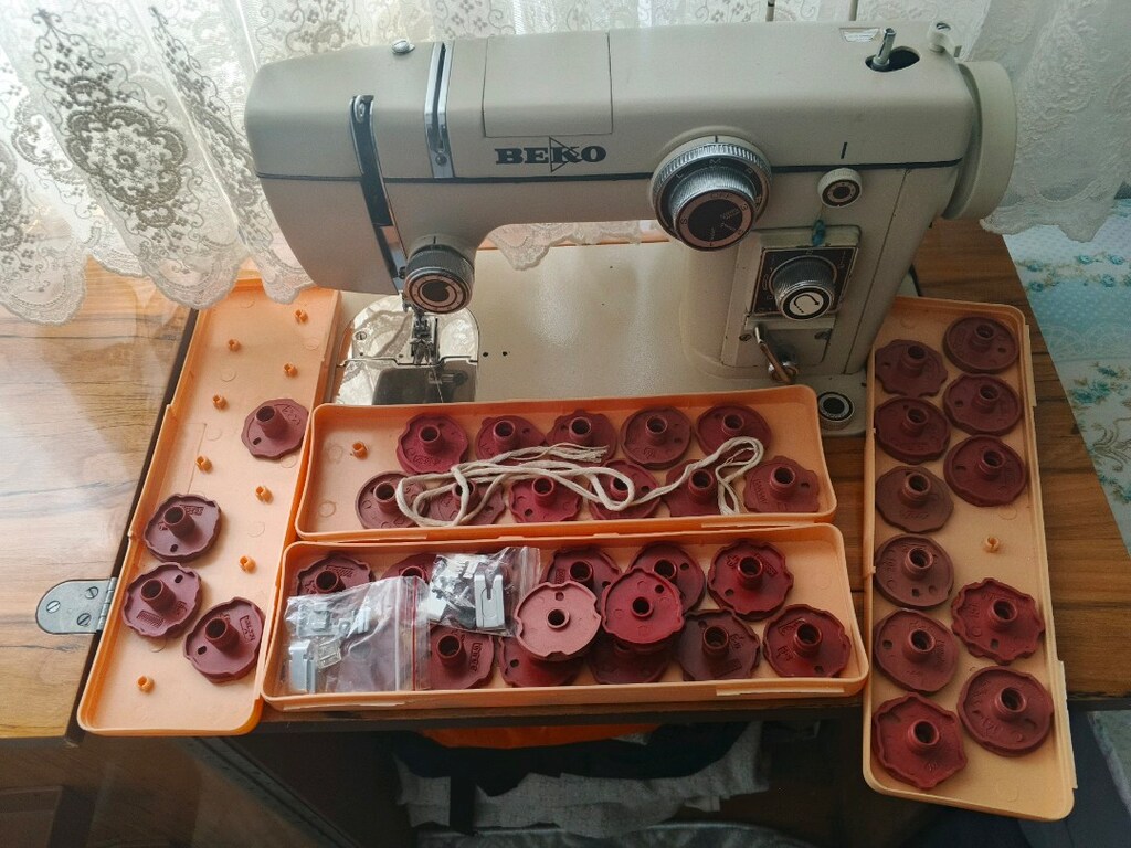 temiz sorunsuz çalışıyor sadece makine kısmı kabin hariç olmak üzere - 2